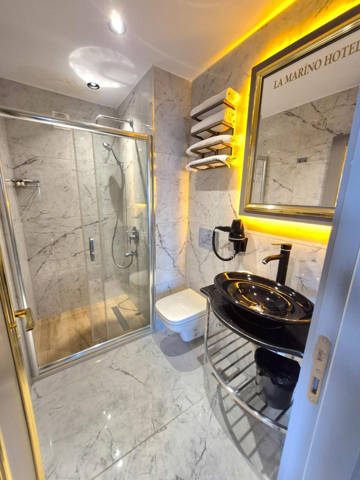 Hotel apartamentowy Taksim La Marino *